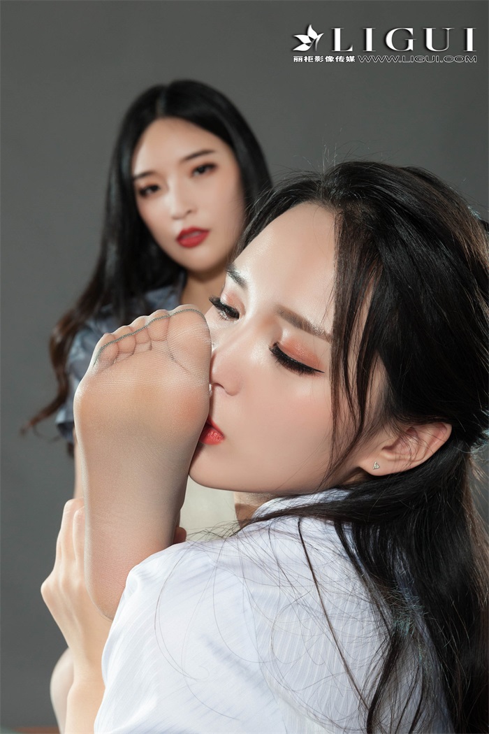 [Ligui丽柜] 2018.11.02 网络丽人 Model 雪糕&筱筱 [61P/28MB] -3